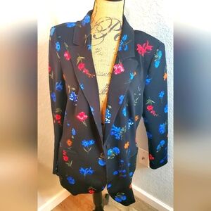 Tahari blazer
